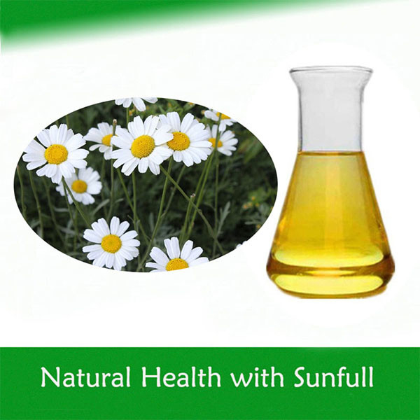 Natürliches Pestizid Pyrethrum-Extrakt zur Schädlingsbekämpfung in der Landwirtschaft Hellgelbe transparente ölige Flüssigkeit
