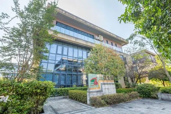 Hochwertiges Shiitake Pilzextrakt 50% Lentinan Braun Gelbpulver für Lebensmittel und Medizin Anwendungen