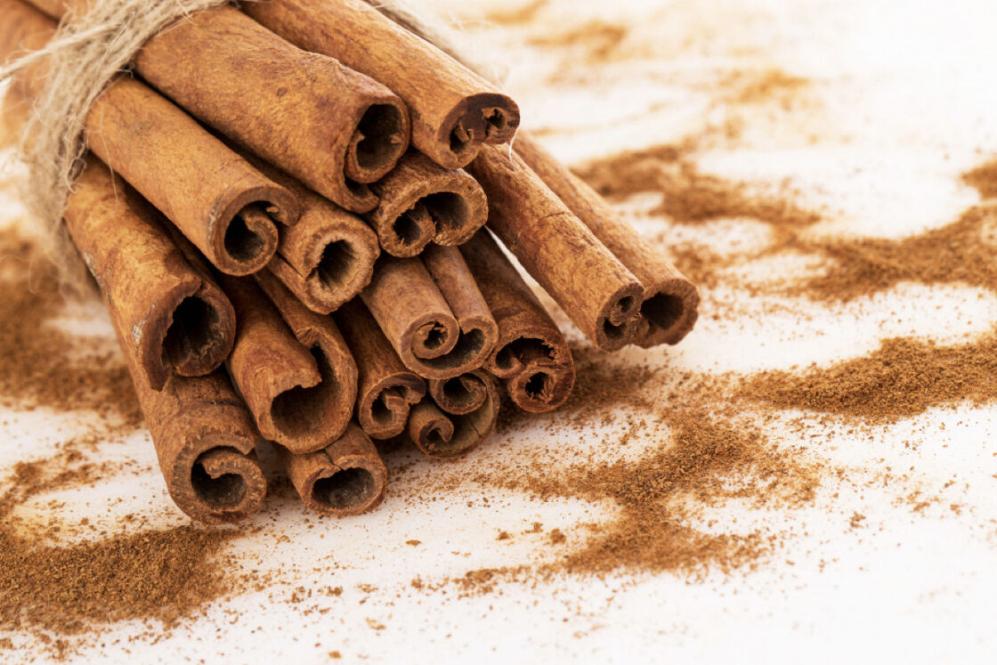 Premium-Zimtpulver – 100 % reiner Ceylon-Zimt, natürliches Gewürz zum Backen, Kochen und für Getränke, gentechnikfrei, aromatisch, lebensmittelecht